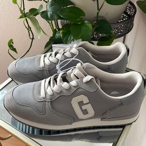 Guess , men shoes size13 , gray color